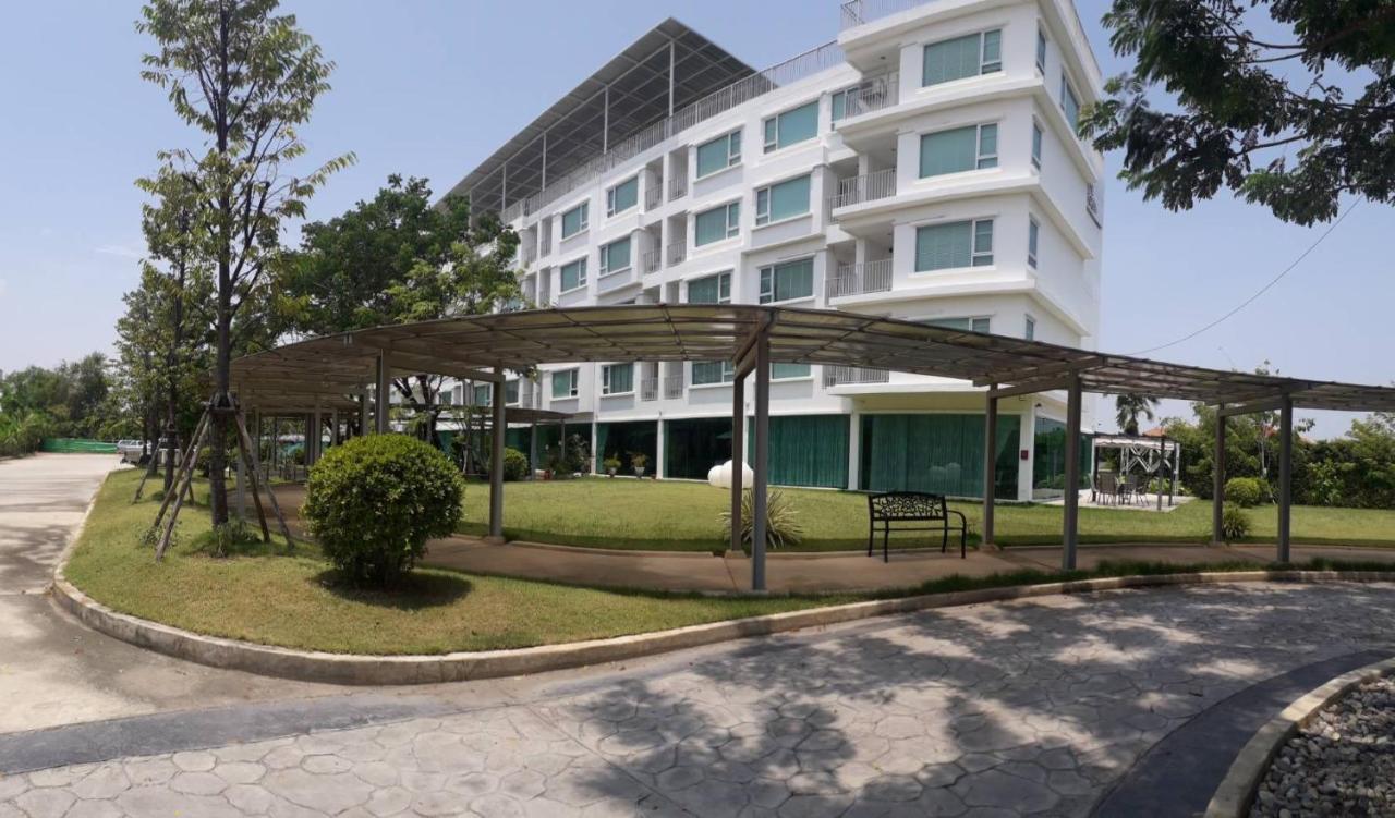 The White Garden Premier Saraburi Hotel Ban Dao Ruang  Exterior foto