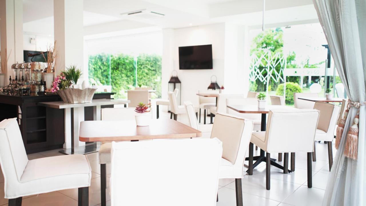 The White Garden Premier Saraburi Hotel Ban Dao Ruang  Exterior foto