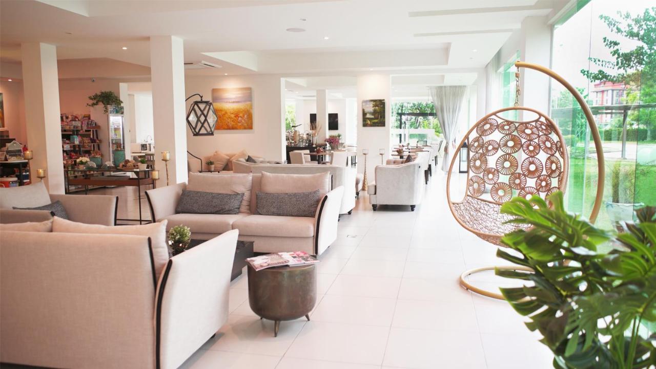 The White Garden Premier Saraburi Hotel Ban Dao Ruang  Exterior foto
